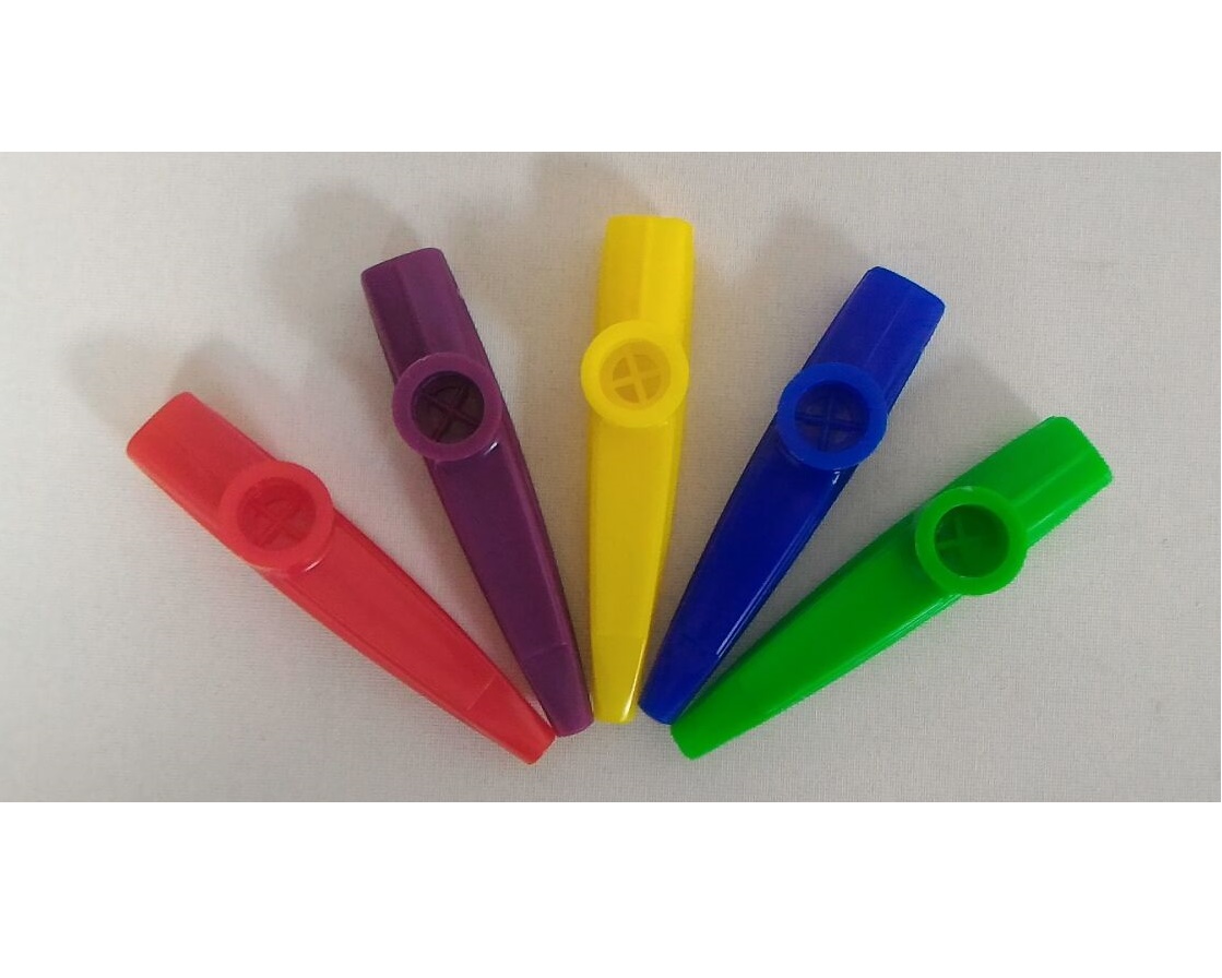 PLASTİK%20KAZOO%205%20FARKLI%20RENK%20SEÇENEĞİYLE